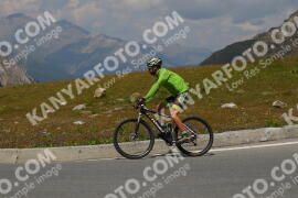 Photo #2394012 | 24-07-2022 14:05 | Passo Dello Stelvio - Peak BICYCLES
