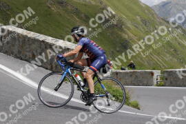Photo #3607845 | 28-07-2023 13:51 | Passo Dello Stelvio - Prato side BICYCLES