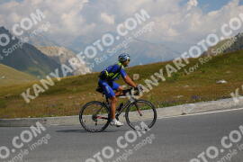 Foto #2382559 | 24-07-2022 10:56 | Passo Dello Stelvio - die Spitze BICYCLES