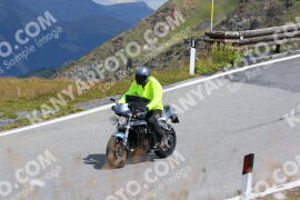 Photo #2435462 | 29-07-2022 12:09 | Passo Dello Stelvio - Peak