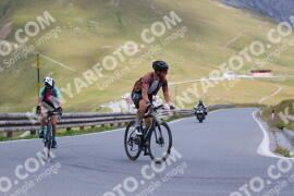 Photo #2411280 | 26-07-2022 12:36 | Passo Dello Stelvio - Peak BICYCLES