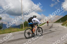 Photo #2573657 | 10-08-2022 10:24 | Pordoi Pass BICYCLES