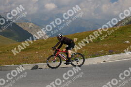Photo #2382333 | 24-07-2022 10:55 | Passo Dello Stelvio - Peak BICYCLES