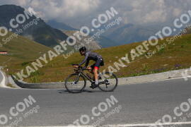 Photo #2384714 | 24-07-2022 11:21 | Passo Dello Stelvio - Peak BICYCLES