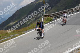 Foto #2413596 | 25-07-2022 13:15 | Passo Dello Stelvio - die Spitze BICYCLES