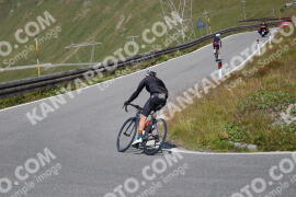 Photo #2409477 | 25-07-2022 11:48 | Passo Dello Stelvio - Peak BICYCLES