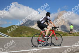 Photo #2499098 | 04-08-2022 10:05 | Sella Pass BICYCLES