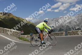 Photo #3242806 | 26-06-2023 15:04 | Passo Dello Stelvio - Prato side BICYCLES