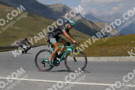 Photo #2393870 | 24-07-2022 13:57 | Passo Dello Stelvio - Peak BICYCLES