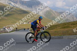 Foto #2377269 | 24-07-2022 09:41 | Passo Dello Stelvio - die Spitze BICYCLES