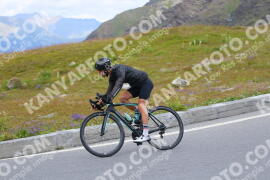 Foto #2411311 | 26-07-2022 12:39 | Passo Dello Stelvio - die Spitze BICYCLES