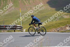 Foto #2412317 | 25-07-2022 12:29 | Passo Dello Stelvio - die Spitze BICYCLES