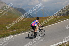 Foto #2409340 | 25-07-2022 11:47 | Passo Dello Stelvio - die Spitze BICYCLES