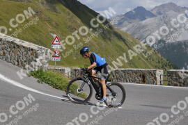 Photo #3940677 | 18-08-2023 14:49 | Passo Dello Stelvio - Prato side BICYCLES