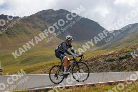 Photo #2423535 | 27-07-2022 10:44 | Passo Dello Stelvio - Peak BICYCLES