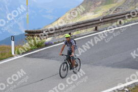 Foto #2465001 | 31-07-2022 15:35 | Passo Dello Stelvio - die Spitze BICYCLES