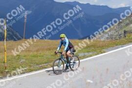 Photo #2430917 | 29-07-2022 12:12 | Passo Dello Stelvio - Peak BICYCLES