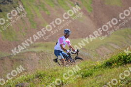 Foto #2429413 | 29-07-2022 11:14 | Passo Dello Stelvio - die Spitze BICYCLES