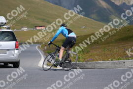 Photo #2384854 | 24-07-2022 11:24 | Passo Dello Stelvio - Peak BICYCLES