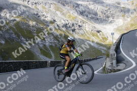 Photo #4074252 | 26-08-2023 10:14 | Passo Dello Stelvio - Prato side BICYCLES
