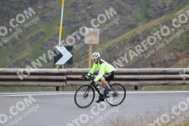 Photo #2423193 | 27-07-2022 14:13 | Passo Dello Stelvio - Peak BICYCLES