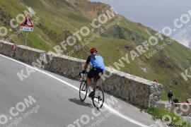 Photo #3347327 | 04-07-2023 13:00 | Passo Dello Stelvio - Prato side BICYCLES