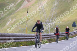 Foto #2463719 | 31-07-2022 14:09 | Passo Dello Stelvio - die Spitze BICYCLES