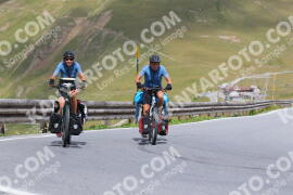 Photo #2410945 | 26-07-2022 12:01 | Passo Dello Stelvio - Peak BICYCLES