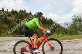 Photo #2540117 | 08-08-2022 10:56 | Pordoi Pass BICYCLES