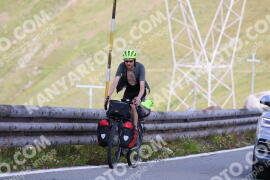 Photo #2483073 | 02-08-2022 10:43 | Passo Dello Stelvio - Peak BICYCLES