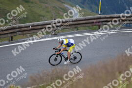 Photo #2423338 | 27-07-2022 14:52 | Passo Dello Stelvio - Peak BICYCLES