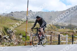 Foto #2423100 | 27-07-2022 13:48 | Passo Dello Stelvio - die Spitze BICYCLES