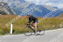 Foto #2489559 | 02-08-2022 14:25 | Passo Dello Stelvio - die Spitze BICYCLES