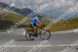 Photo #2380903 | 24-07-2022 10:33 | Passo Dello Stelvio - Peak BICYCLES