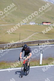 Photo #2484070 | 02-08-2022 11:34 | Passo Dello Stelvio - Peak BICYCLES
