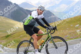 Photo #2411213 | 26-07-2022 12:29 | Passo Dello Stelvio - Peak BICYCLES