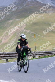 Foto #2410550 | 26-07-2022 11:19 | Passo Dello Stelvio - die Spitze BICYCLES