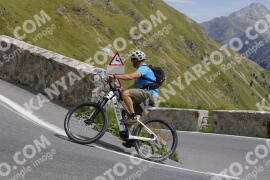 Photo #3758665 | 08-08-2023 13:00 | Passo Dello Stelvio - Prato side BICYCLES