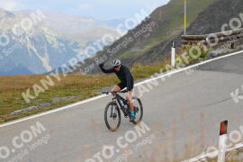 Photo #2434528 | 29-07-2022 13:22 | Passo Dello Stelvio - Peak BICYCLES