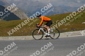 Photo #2390964 | 24-07-2022 12:58 | Passo Dello Stelvio - Peak BICYCLES