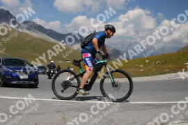 Photo #2389483 | 24-07-2022 12:33 | Passo Dello Stelvio - Peak BICYCLES
