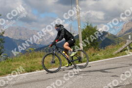 Photo #2573785 | 10-08-2022 10:35 | Pordoi Pass BICYCLES
