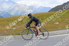 Photo #2411157 | 26-07-2022 12:20 | Passo Dello Stelvio - Peak BICYCLES