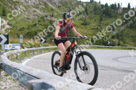 Photo #2596081 | 11-08-2022 14:00 | Pordoi Pass BICYCLES