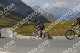 Photo #2395109 | 24-07-2022 15:38 | Passo Dello Stelvio - Peak BICYCLES