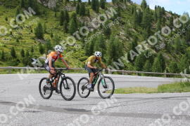 Photo #2543619 | 08-08-2022 13:00 | Pordoi Pass BICYCLES