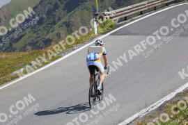 Photo #2400620 | 25-07-2022 10:53 | Passo Dello Stelvio - Peak BICYCLES