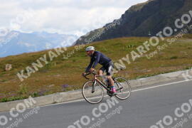 Photo #2410003 | 26-07-2022 09:44 | Passo Dello Stelvio - Peak BICYCLES