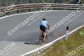 Photo #2408690 | 25-07-2022 11:23 | Passo Dello Stelvio - Peak BICYCLES