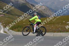 Foto #2393879 | 24-07-2022 13:57 | Passo Dello Stelvio - die Spitze BICYCLES
